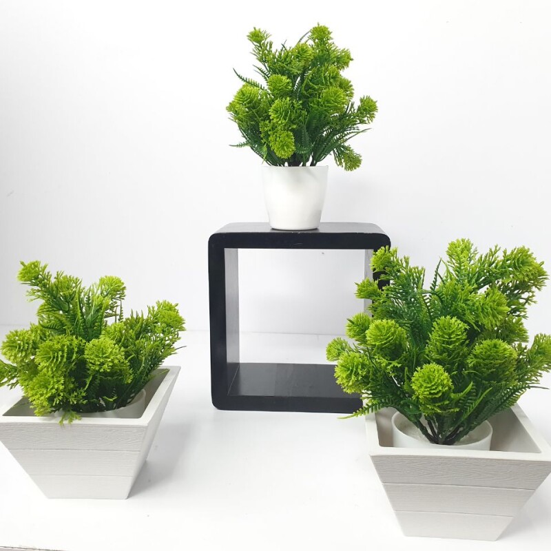 SL43 Small Mix Green Artificial Plant (FC)