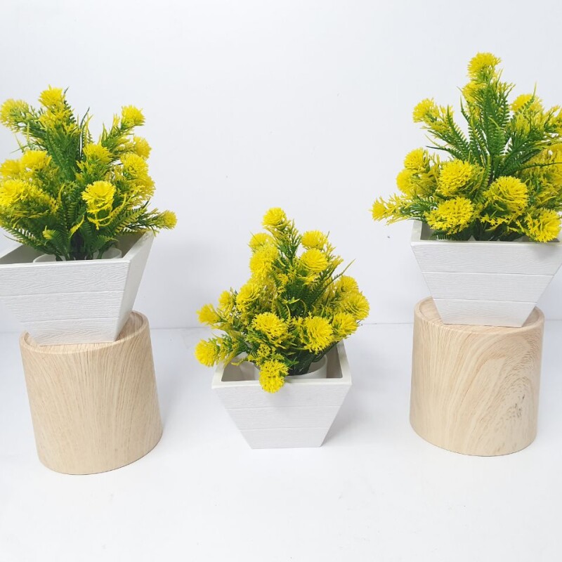 SL38 Yellow White Artificial Plant (FC)