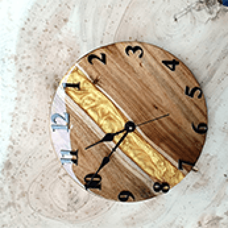 Metallic Golden Epoxy Resin Clock