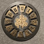 Vintage Gear Wall Clock – Antique Gold Industrial Frame (TY 117)