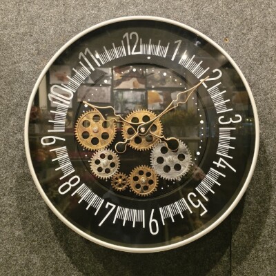 Modern Gear Wall Clock – Black Contemporary Design