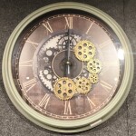 Classic Roman Gear Wall Clock – Vintage Industrial Style